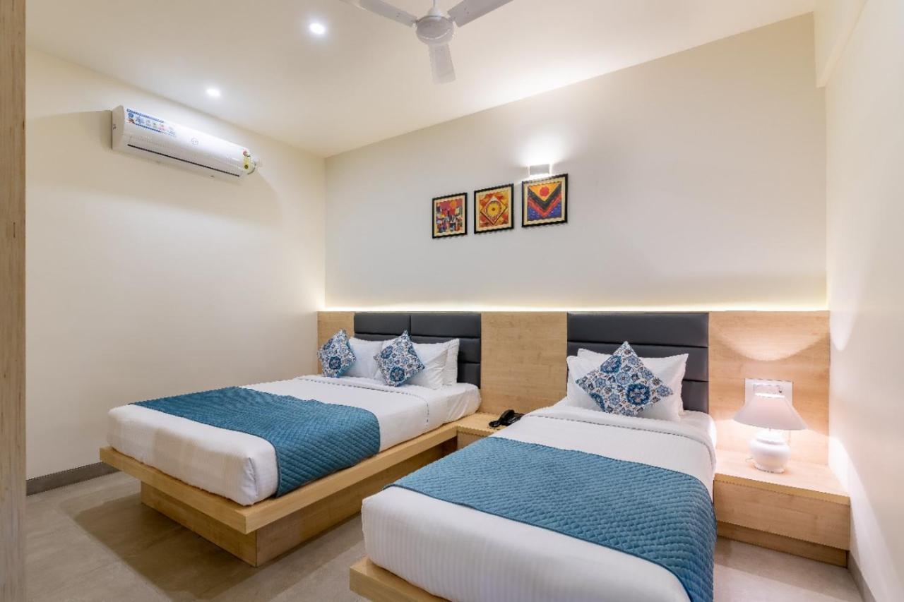 Iris Suites Bangalore Exterior foto